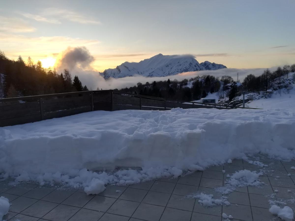 Rifugio Campelli Hotel Barzio Bagian luar foto