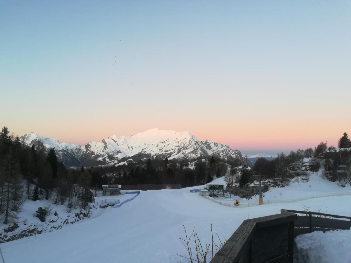 Rifugio Campelli Hotel Barzio Bagian luar foto